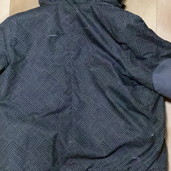 Boys cat and jack winter coat - Picture 3 of 4